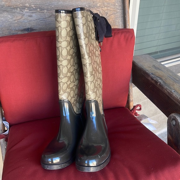 Coach rain boots - Picture 1 of 5